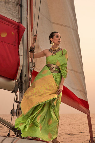 Green Satin Pastel Two Tone Handloom Weaving Saree_Kumari Sarees