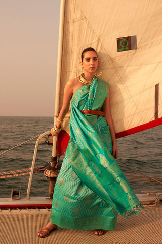 Green Pure Satin Nylon Two - Tone Weaving Saree_Kumari Sarees