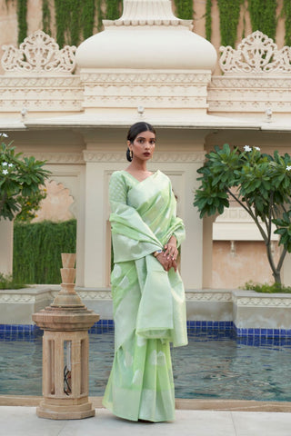 Green Pure Linen Weaving Saree_Kumari Sarees