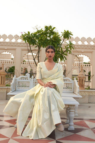 Light Yellow Pure Linen Weaving Saree_Kumari Sarees