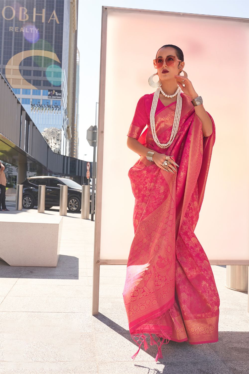 Sterling Pink Handloom Silk Weaving Contemporary Saree