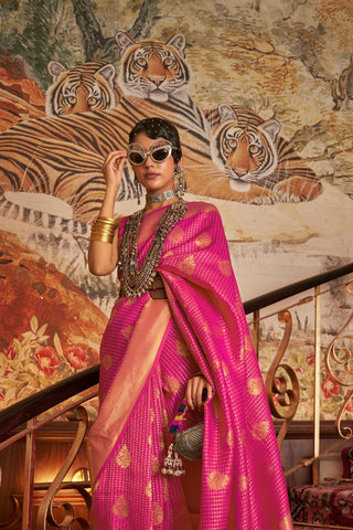 PINK NYLON CHINON TWO - TONE WEAVING SAREE