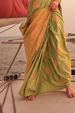 Pista Satin Pastel Two Tone Handloom Weaving Saree_Kumari Sarees