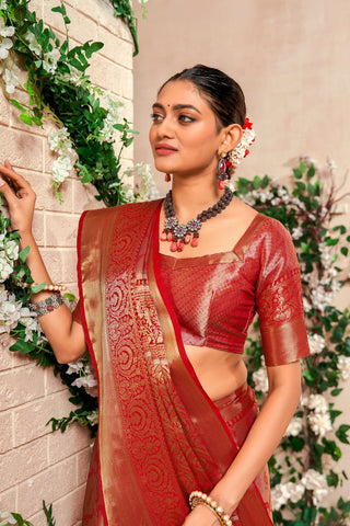 Red Pure Dharmavaram Silk Saree With Zari Weaving_Kumari Sarees