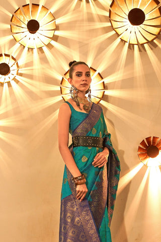 Teal Green Chaap Handloom Weaving Silk Saree_Kumari Sarees
