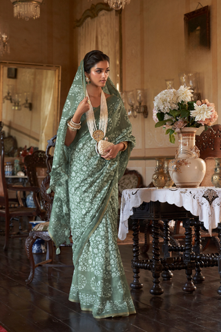 Green Banarasi Patola Silk Saree_Kumari Sarees