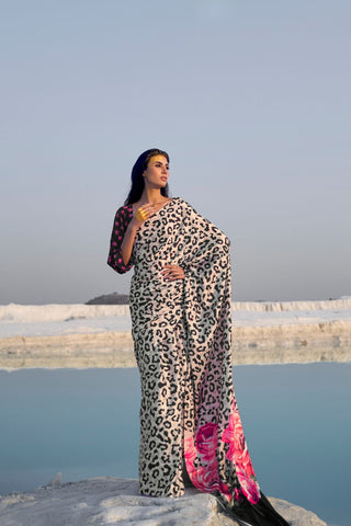 White & Black Crepe Digital Printed Saree_Kumari Sarees