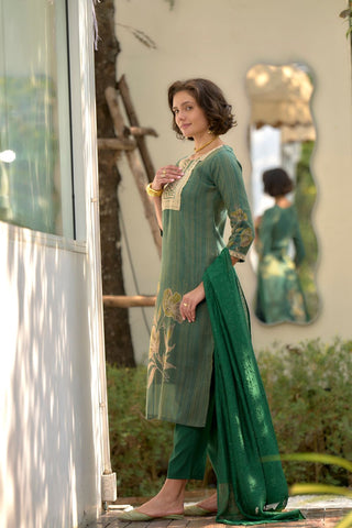 Green Tissue With Floral Print and Embroidery Kurta Set