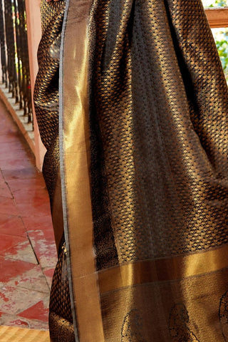 Black Handloom Weaving Saree