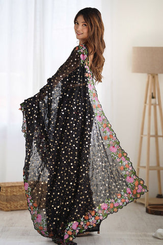 Black Soft Georgette Saree_Kumari Sarees