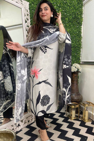 Black Viscose Reyon Embroidered Silk Kurta Set_Kumari Sarees