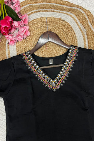 Black Viscose Chinon Embroidery Silk Kurta Set_Kumari Sarees