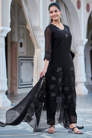 Black Georgette Embroidery Kurta Set_Kumari Sarees