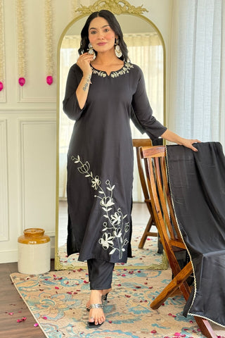 Black Viscose Reyon Chinon Embroidery Kurta Set_Kumari Sarees