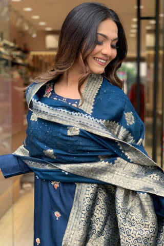 Blue Viscose Reyon Jacquard Embroidery Kurta Set