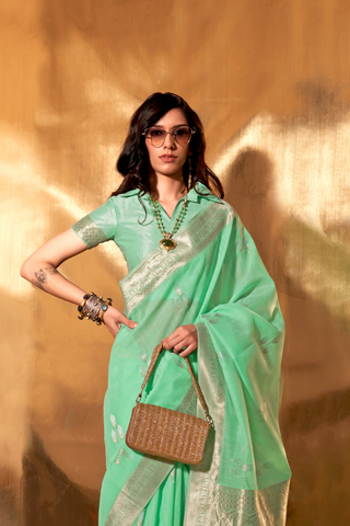 GREEN HANDWOVEN LINEN SAREES