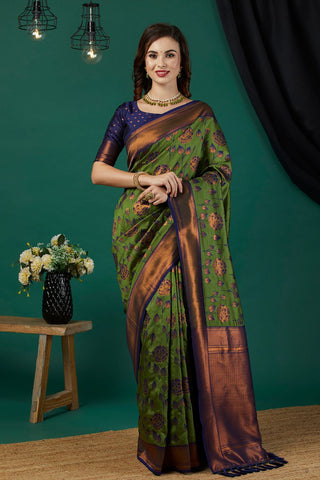 Green Banarasi Silk Saree_Kumari Sarees