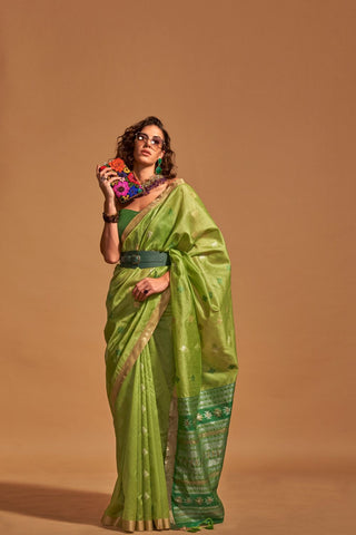 GREEN HANDLOOM WEAVING SAREE