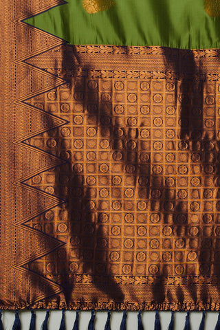 Green Banarasi Silk Saree_Kumari Sarees