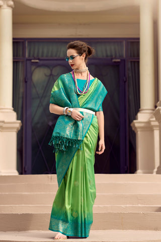 Green Soft SIlk Zari Weaving Saree_Kumari Sarees