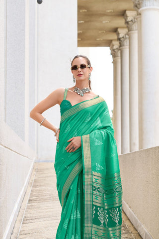 Green Ikkat Weaving Saree_Kumari Sarees