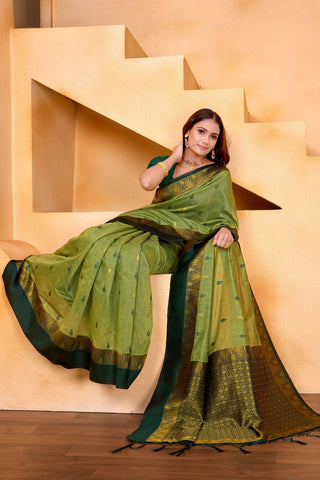 Green Pure Handloom Cotton With Gold Zari Silk Saree_Kumari Sarees