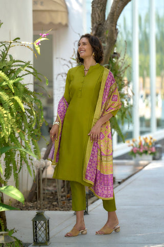 Green Vatican With Embroidery Kurta Set_Kumari Sarees