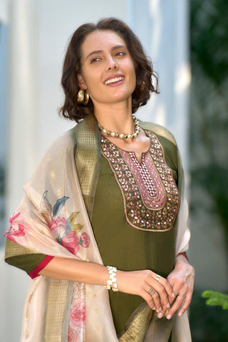 Green Organza Butti With Embroidery Kurta Set_Kumari Sarees