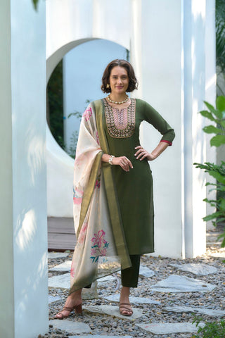 Green Organza Butti With Embroidery Kurta Set_Kumari Sarees