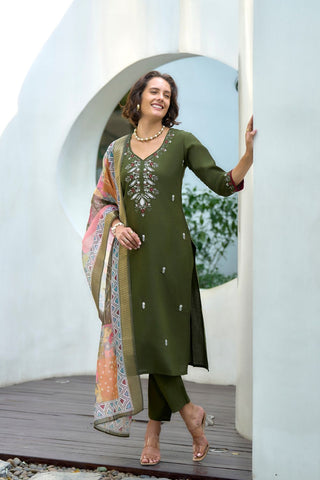 Green Chanderi Butti With Embroidery Kurta Set_Kumari Sarees