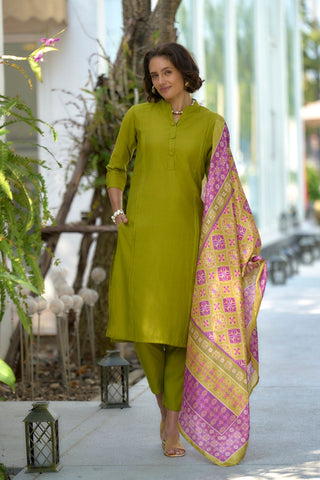 Green Vatican With Embroidery Kurta Set_Kumari Sarees