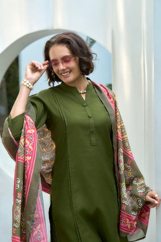 Green Vatican With Embroidery Kurta Set