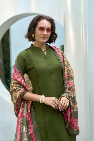 Green Vatican With Embroidery Kurta Set