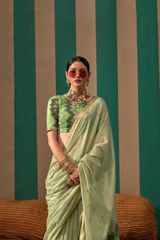 Green Spun Handloom Weaving Silk Saree