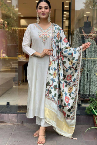 Grey Viscose Chanderi Embroidery Kurta Set_Kumari Sarees