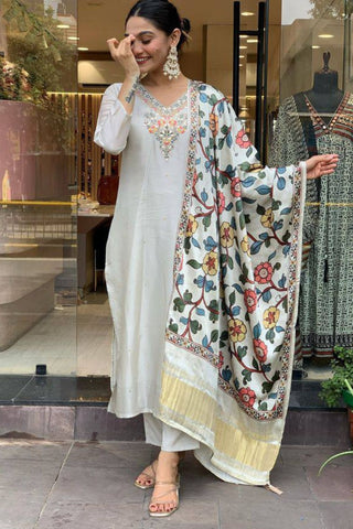 Grey Viscose Chanderi Embroidery Kurta Set_Kumari Sarees