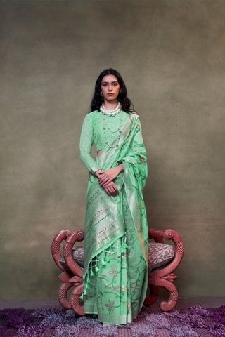 LIGHT GREEN SPUN HANDWOVEN JAMDANI SAREE