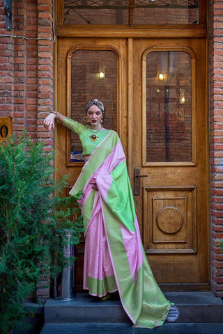 Lavender & Green Soft Silk Handloom Weaving Saree