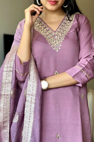 Lavender Chanderi Jaccard Silk Embroidery Kurta Set