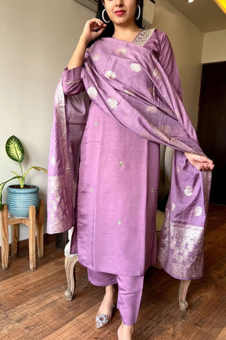 Lavender Chanderi Jaccard Silk Embroidery Kurta Set