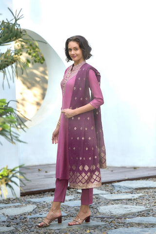 Lavender Chanderi Jcard With Embroidery Kurta Set_Kumari Sarees