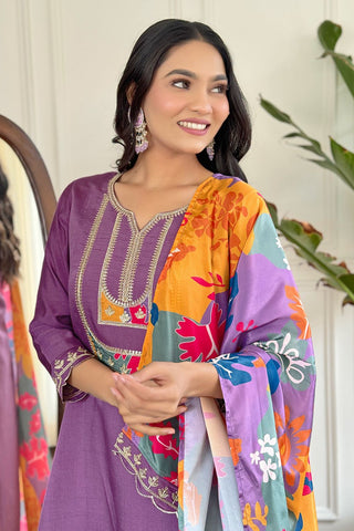 Lavender Viscose Slub Embroidery Kurta Set_Kumari Sarees