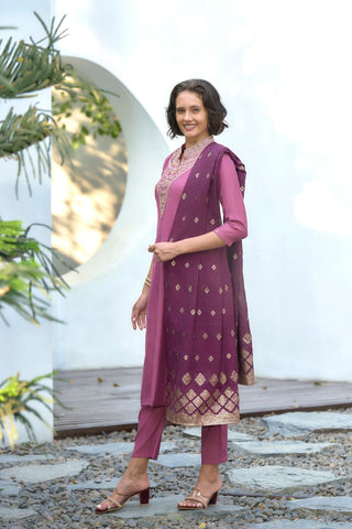 Lavender Chanderi Jcard With Embroidery Kurta Set_Kumari Sarees