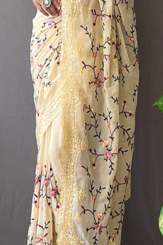 LIGHT YELLOW GEORGETTE SILK SAREE