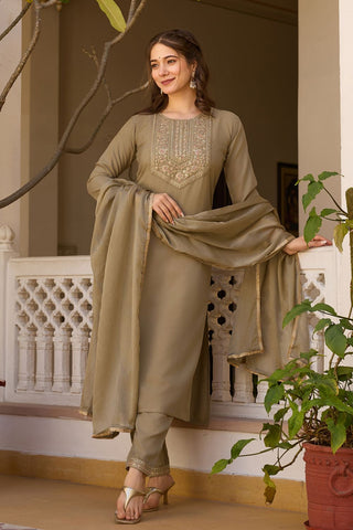 Maroon Reyon Chinon With Embroidery Kurta Set_Kumari Sarees