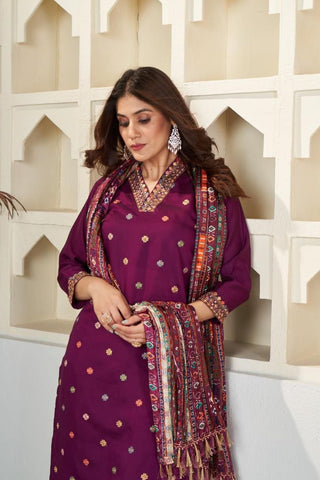 Maroon Viscose Chanderi Chinon Embroidery_Kumari Sarees