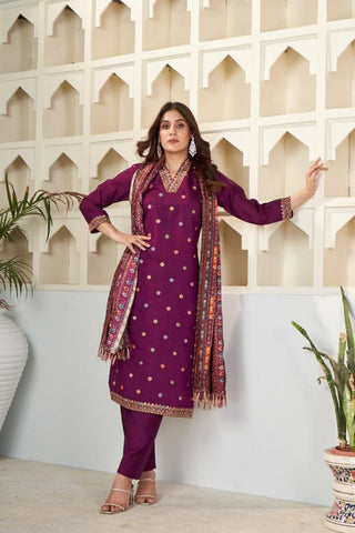 Maroon Viscose Chanderi Chinon Embroidery_Kumari Sarees