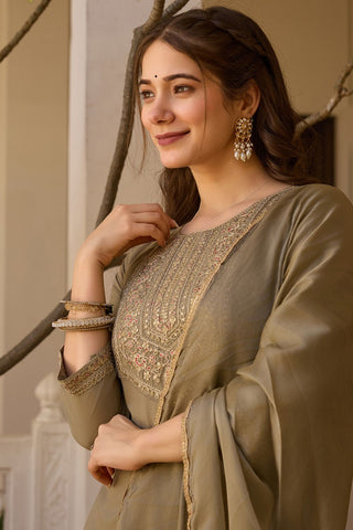 Maroon Reyon Chinon With Embroidery Kurta Set_Kumari Sarees
