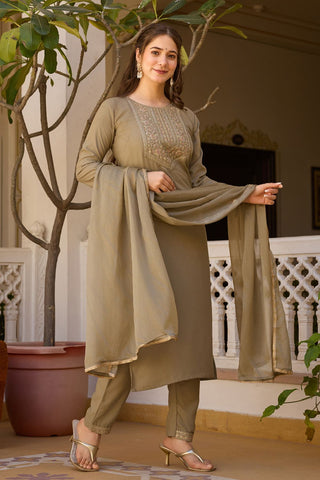 Maroon Reyon Chinon With Embroidery Kurta Set_Kumari Sarees
