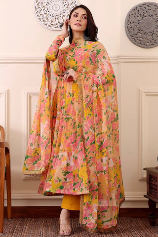  Multi Color Georgette Weightless Degital Printed Kurti Pant With Dupatta_Kumari Sarees